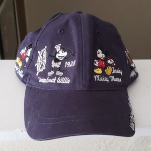 Insane Mickey Mouse hat